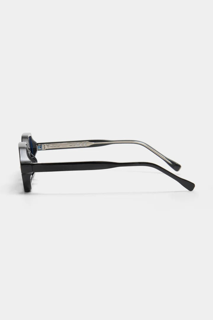 VARELLO - Studio Blue