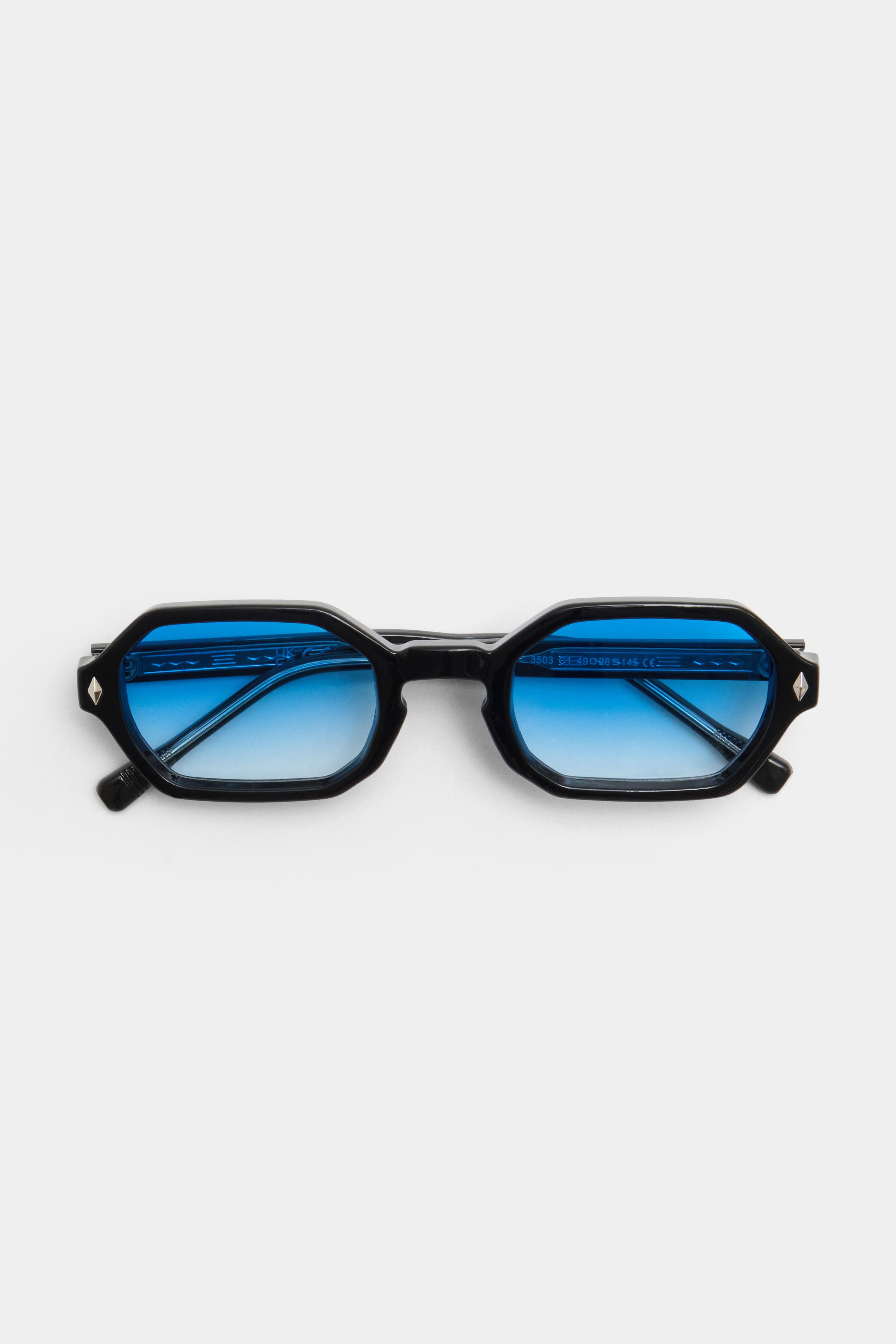 VARELLO - Studio Blue