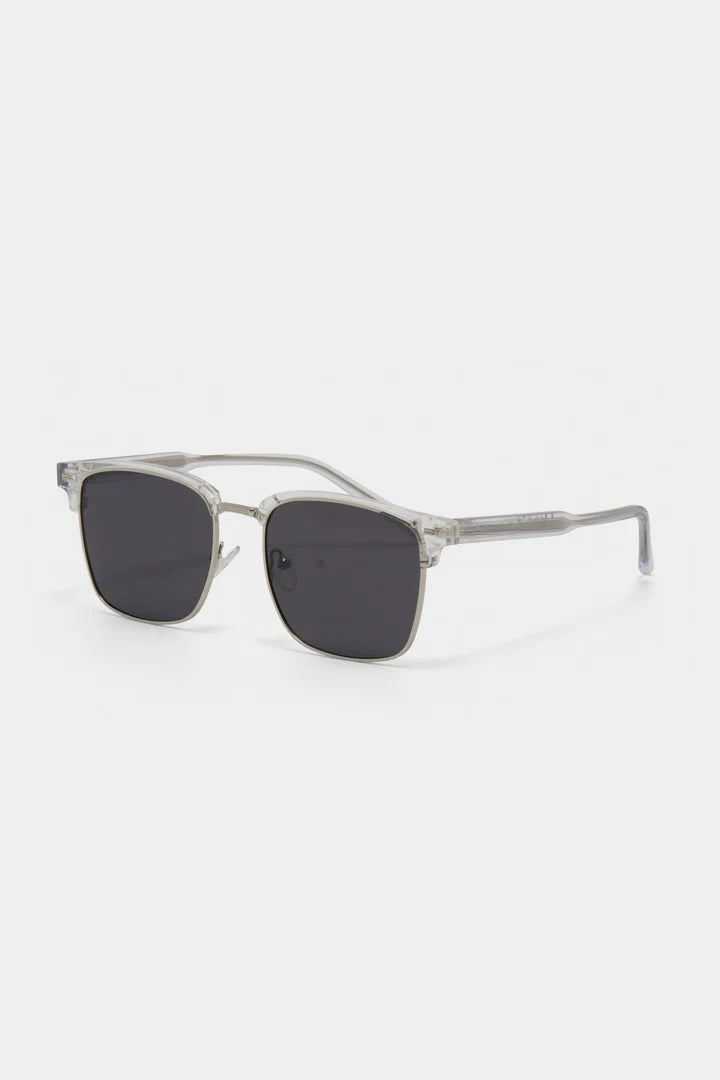 OMARI - Clear Black