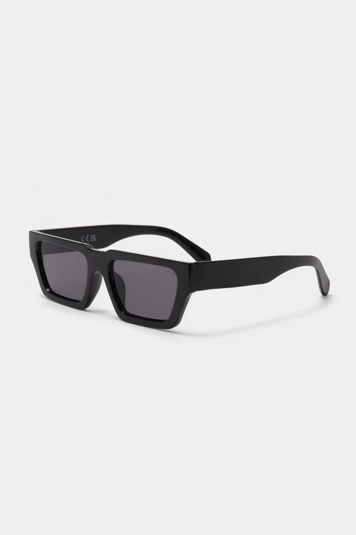 RENZA - Stealth Black