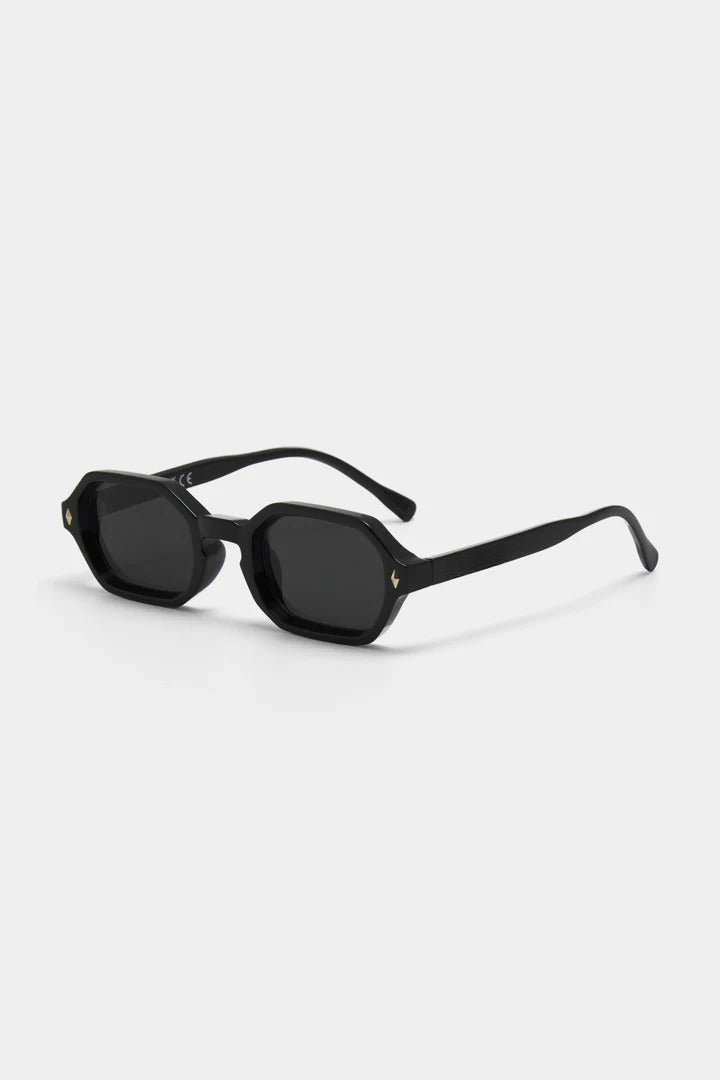 VARELLO - Jet Black